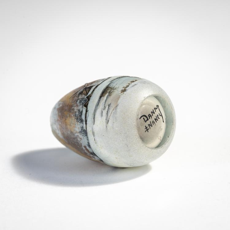 Bild 2 zu Objekt, Miniaturvase 'Paysage hiver', um 1910, Daum Fr&egrave;res, Nancy, 174A 84