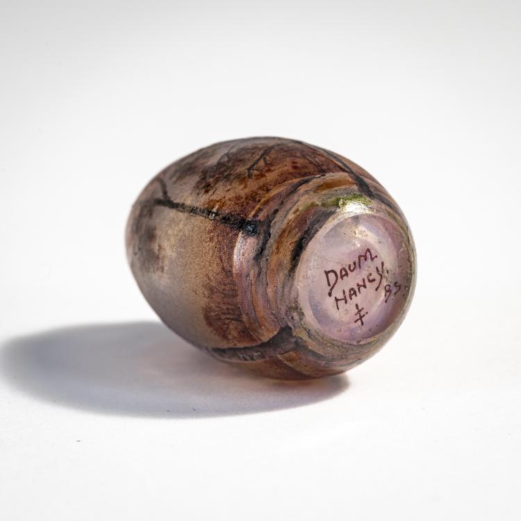 Bild 1 zu Objekt, Miniaturvase 'Paysage mauve', 1907, Daum Fr&egrave;res, Nancy, 174A 70