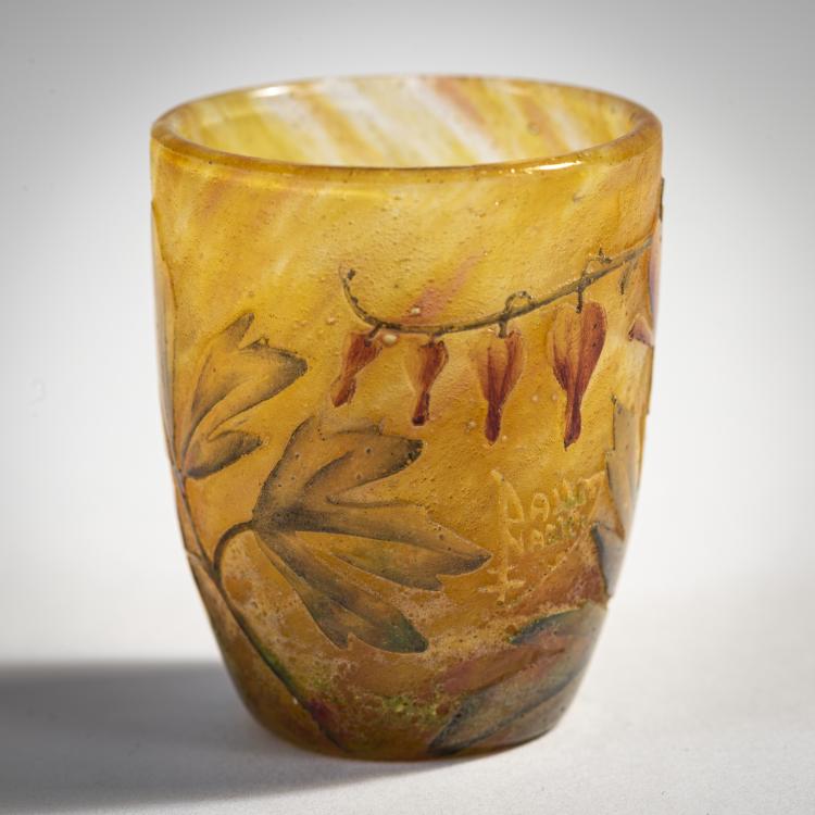 Bild 1 zu Objekt, Miniaturvase 'Coeur de Jeanette', um 1910, Daum Fr&egrave;res, Nancy, 174A 85