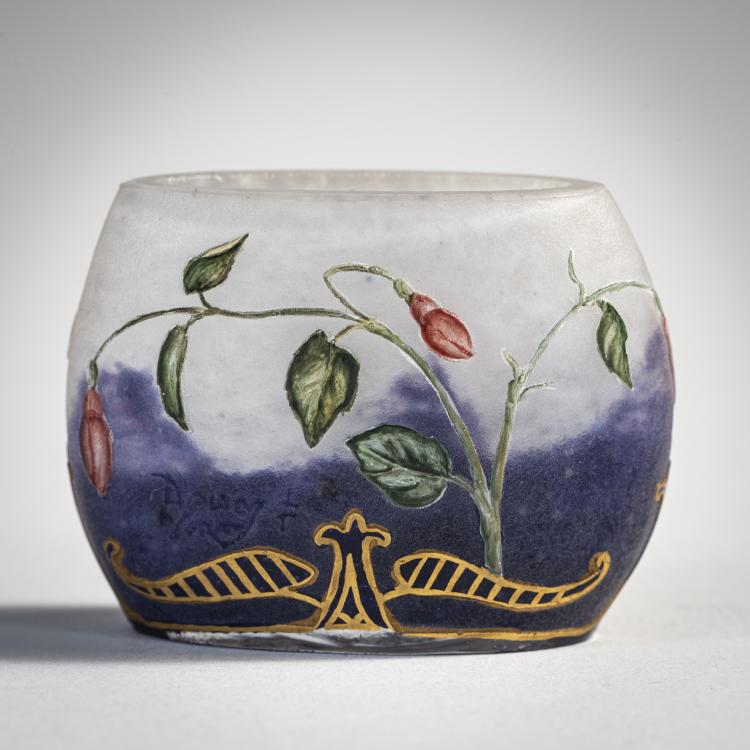 Bild 1 zu Objekt, Miniaturvase 'Fuchsias', 1905-10, Daum Fr&egrave;res, Nancy, 174A 50