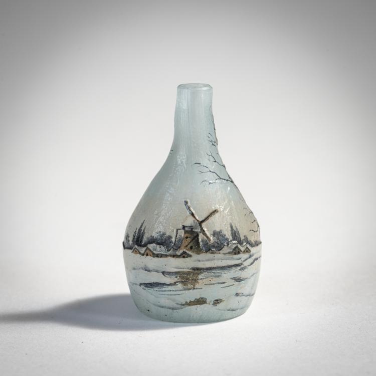 Hauptbild zu Objekt, Miniaturvase 'Paysage hiver', um 1910, Daum Fr&egrave;res, Nancy, 174A 87