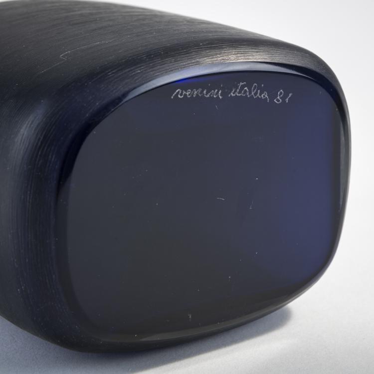 Bild 2 zu Objekt, Flasche mit Stopfen 'Inciso', 1956/57, Paolo Venini, Venini & C., Murano, 173C 627