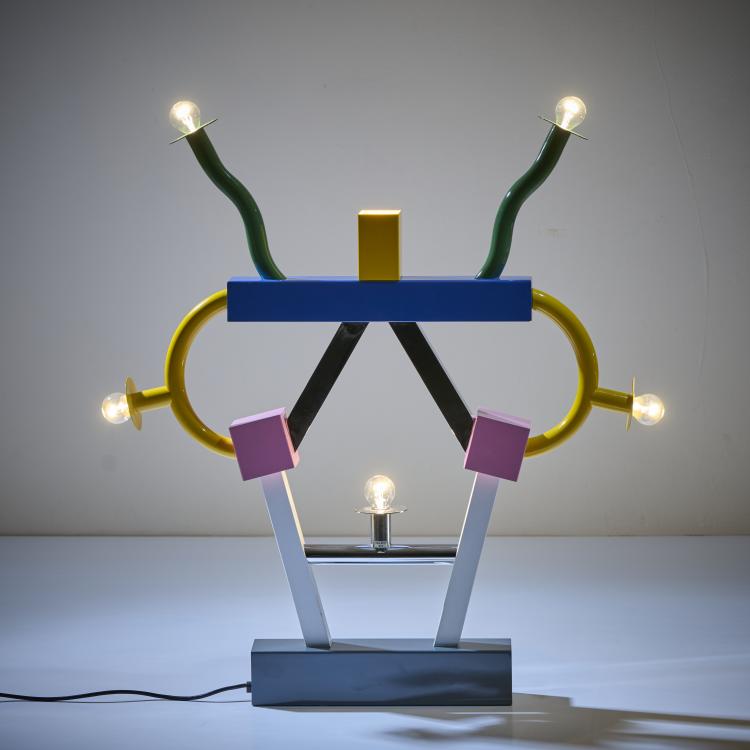 Bild 1 zu Objekt, Tischleuchte 'Ashoka', 1981, Ettore Sottsass, Memphis, Mailand, 173A 254