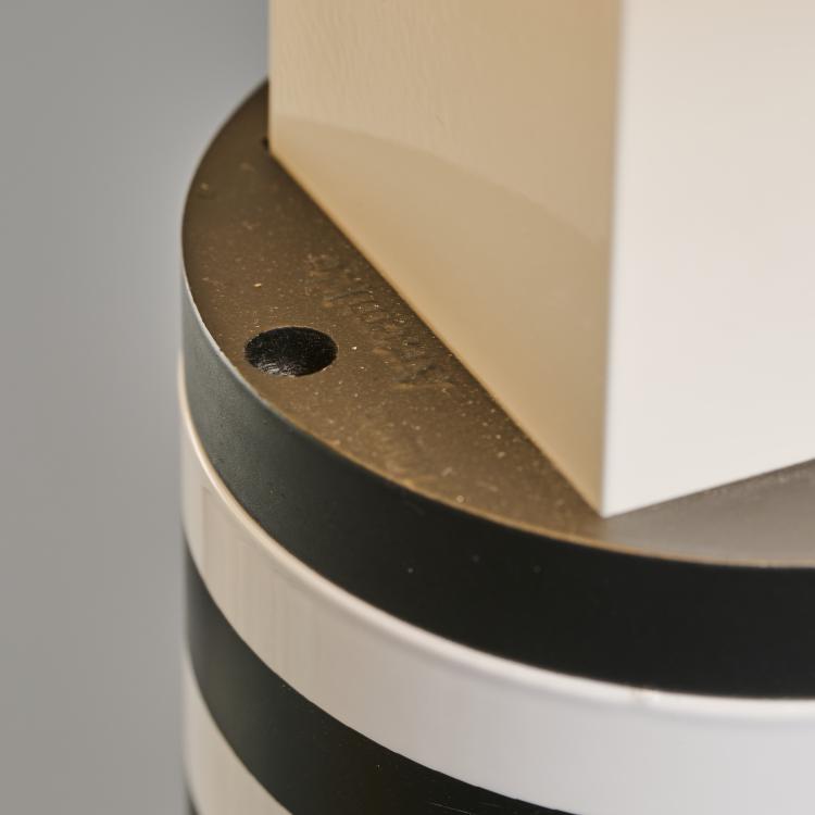 Bild 7 zu Objekt, Two 'Shogun' floor lights, 1986, Mario Botta, Artemide, Mailand, 173A 265