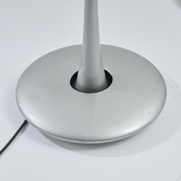 Bild 8 zu Objekt, Two 'Helice' floor lights, 1993, Marc Newson, Flos, Brescia, 173B 547