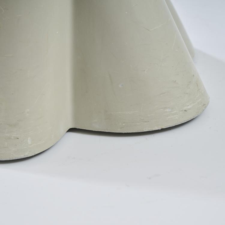 Bild 3 zu Objekt, Swivel stool, 1989, Philippe Starck, Pr&eacute;sence, Paris; L'Oreal, Paris, 173B 515