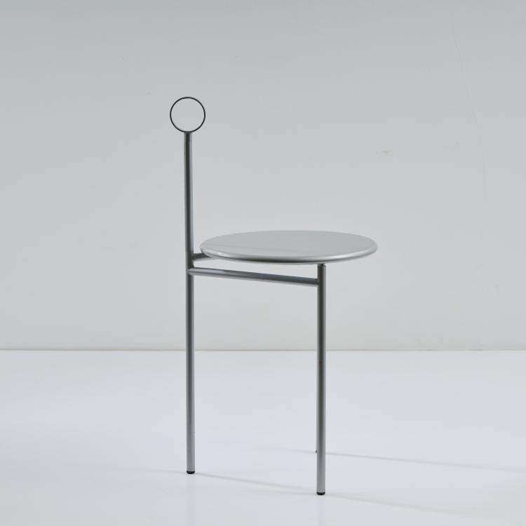 Hauptbild zu Objekt, Chair / side table 'Mickville', 1985, Philippe Starck, Driade Aleph, Mailand, 173B 510