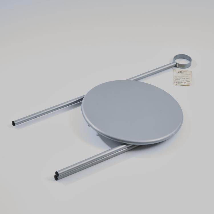 Bild 4 zu Objekt, Chair / side table 'Mickville', 1985, Philippe Starck, Driade Aleph, Mailand, 173B 510