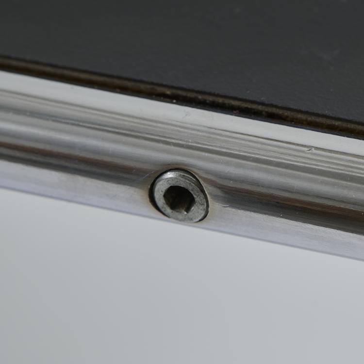 Bild 1 zu Objekt, Two 'B 9' side tables, 1925, Marcel Breuer, Gavina, Mailand, 173B 305