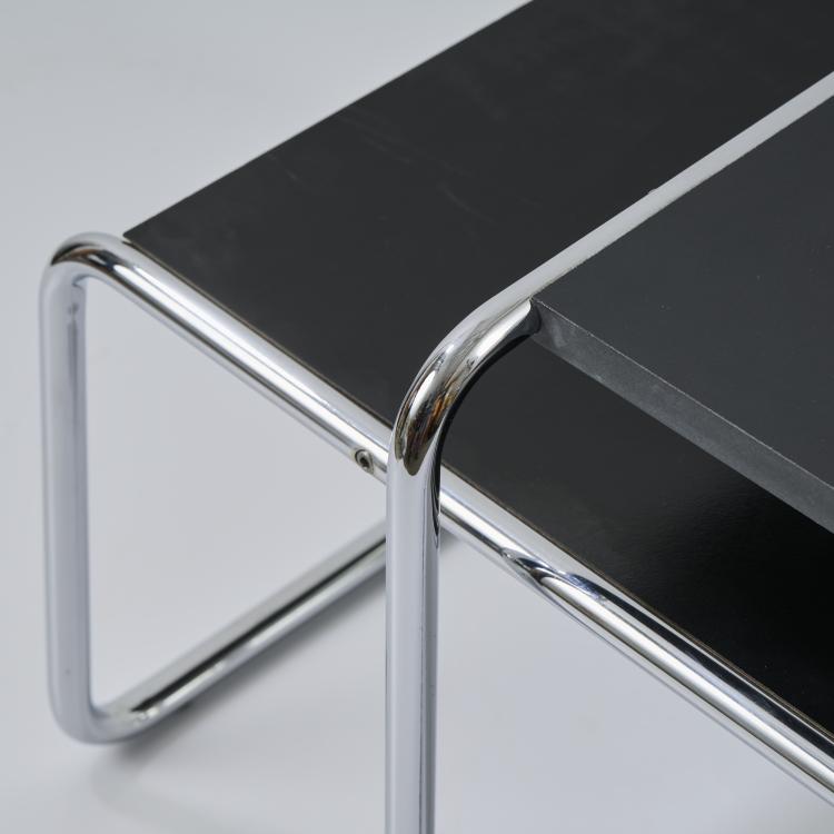 Bild 7 zu Objekt, Two 'B 9' side tables, 1925, Marcel Breuer, Gavina, Mailand, 173B 305
