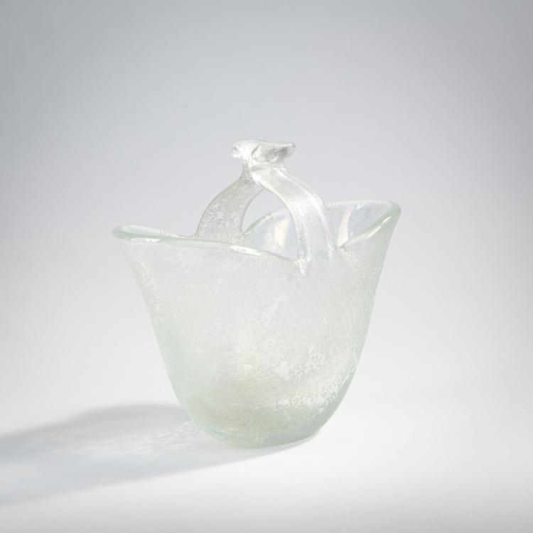 Bild 1 zu Objekt, Henkelvase 'Cestino corroso iris&egrave;', 1940, Flavio Poli, Seguso Vetri d'Arte, Murano, 173C 695