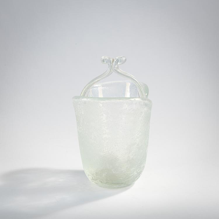 Bild 2 zu Objekt, Henkelvase 'Cestino corroso iris&egrave;', 1940, Flavio Poli, Seguso Vetri d'Arte, Murano, 173C 695