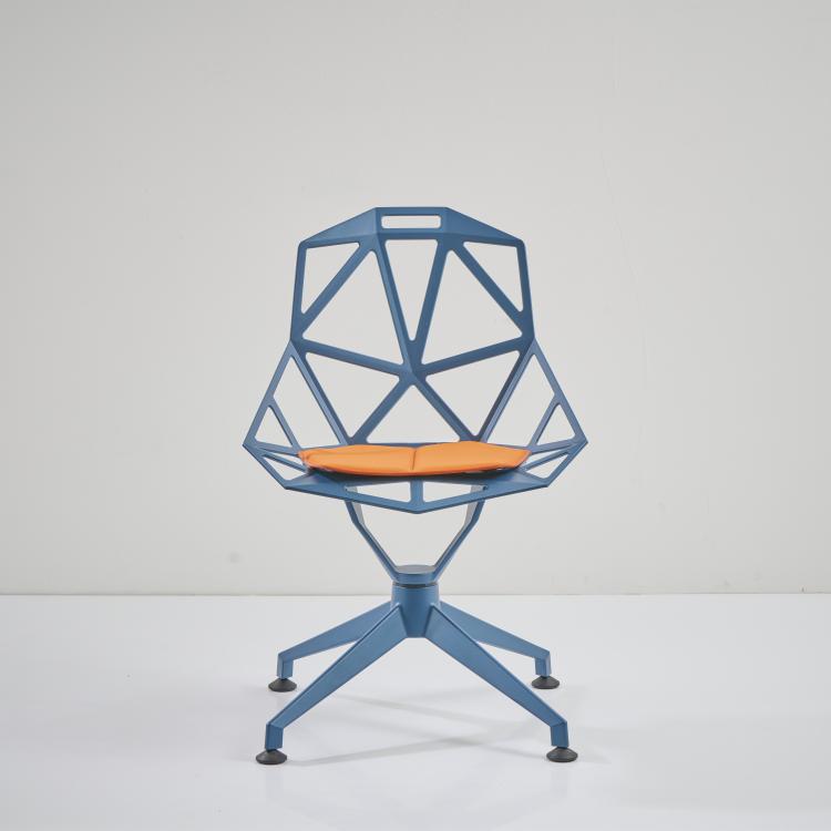 Bild 5 zu Objekt, Desk chair 'Chair One', 2003, Konstantin Grcic, Magis, Torre di Mosto, 173B 561