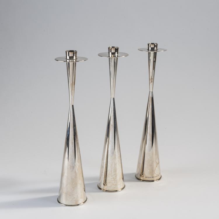 Hauptbild zu Objekt, Drei Kerzenleuchter 'TW 189', 1957, Tapio Wirkkala, Kultakeskus Oy, H&auml;meenlinna, 173B 403