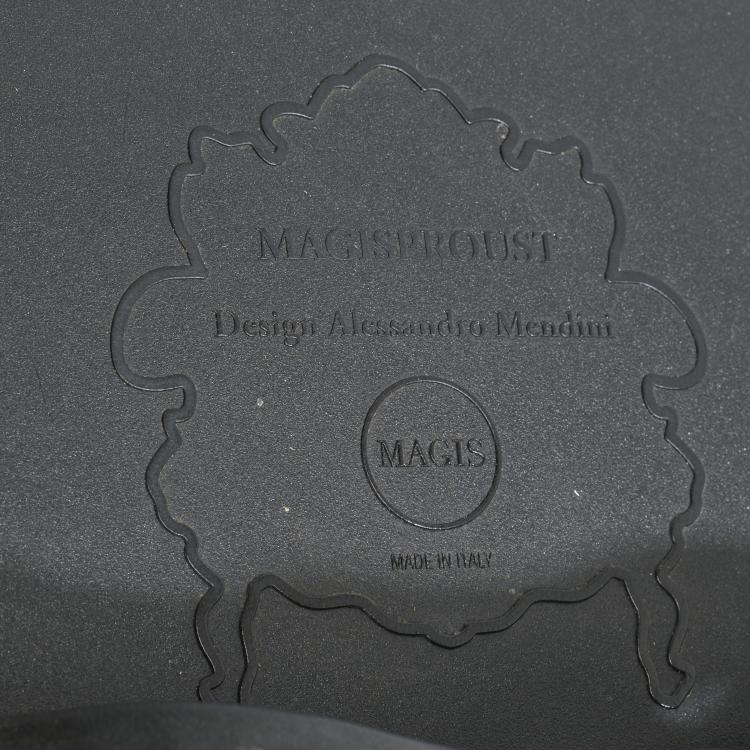 Bild 5 zu Objekt, Two 'Poltrona di Proust' outdoor-armchairs, 1978, Alessandro Mendini, Magis, Torre di Mosto, 173A 210