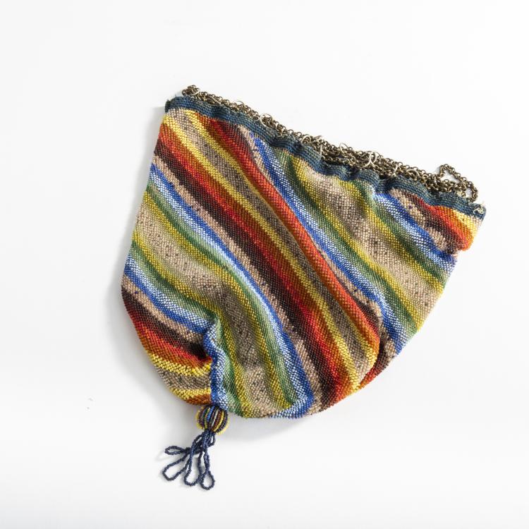 Bild 2 zu Objekt, Perlbeutel mit bunten Streifen, 1916-21, Felice Rix, Wiener Werkst&auml;tte; Antoniassi, Wien (zug./attr.), 174A 438