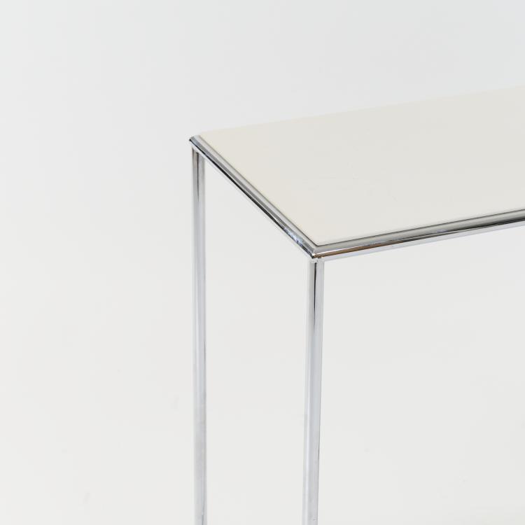 Bild 5 zu Objekt, 'Rivoli' table, 1928, Eileen Gray, ClassiCon, M&uuml;nchen, 173B 487
