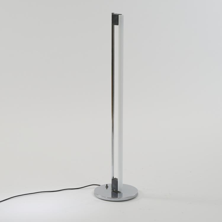 Bild 1 zu Objekt, 'Tube light', 1927, Eileen Gray, ClassiCon, M&uuml;nchen, 173B 483