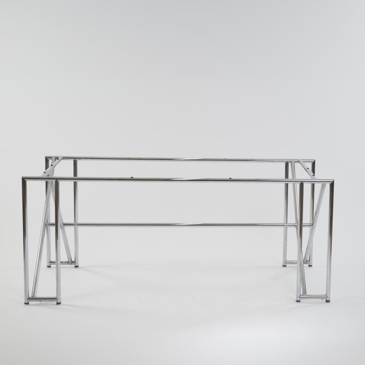 Bild 1 zu Objekt, 'Double-X' table base, 1928, Eileen Gray, ClassiCon, M&uuml;nchen, 173B 486