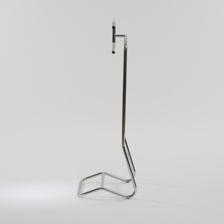 Bild 1 zu Objekt, 'Mandu' valet stand, 1932, Eckart Muthesius, ClassiCon, M&uuml;nchen, 173B 309