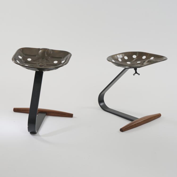 Bild 2 zu Objekt, Zwei Sitzhocker 'Mezzadro', 1957, Achille Castiglioni, Zanotta, Nova Milanese, 173A 40