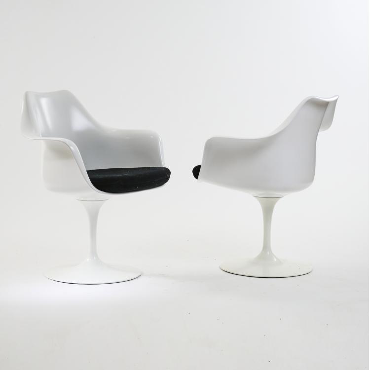 Hauptbild zu Objekt, Zwei Armlehnst&uuml;hle 'Tulip' - '151', 1956, Eero Saarinen, Knoll International, New York, 173B 370