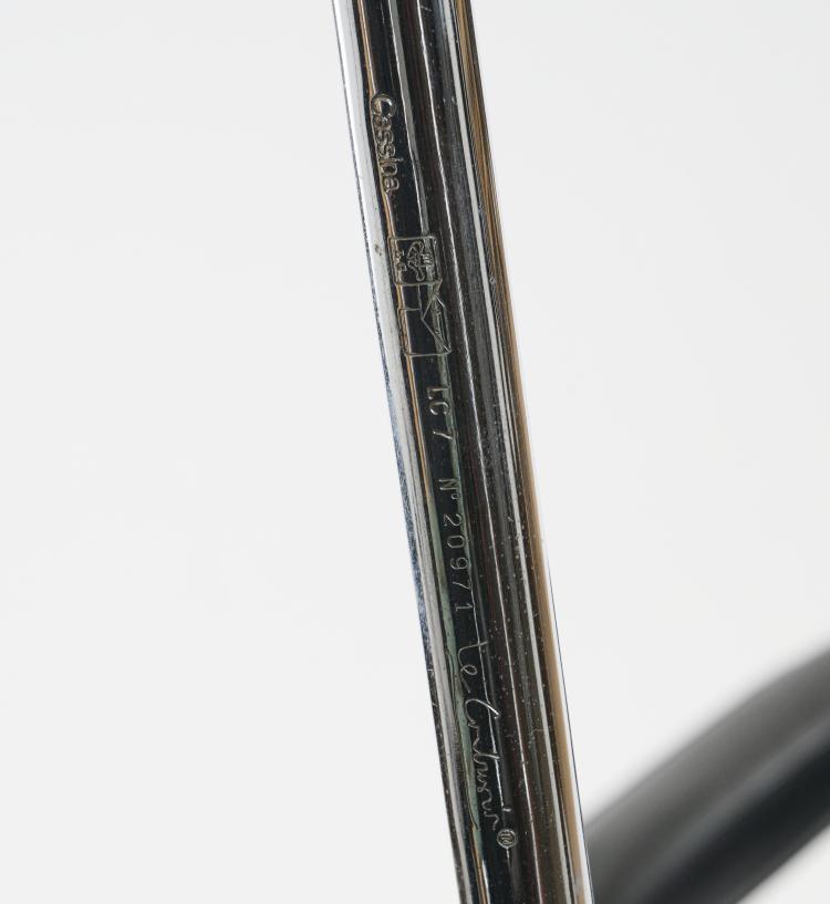 Bild 5 zu Objekt, Two armchairs 'LC7', 1927/1928, Pierre Jeanneret,Charlotte Perriand,Le Corbusier Charles-&Eacute;douard Jeanneret-Gris, Cassina, Mailand, 173B 485