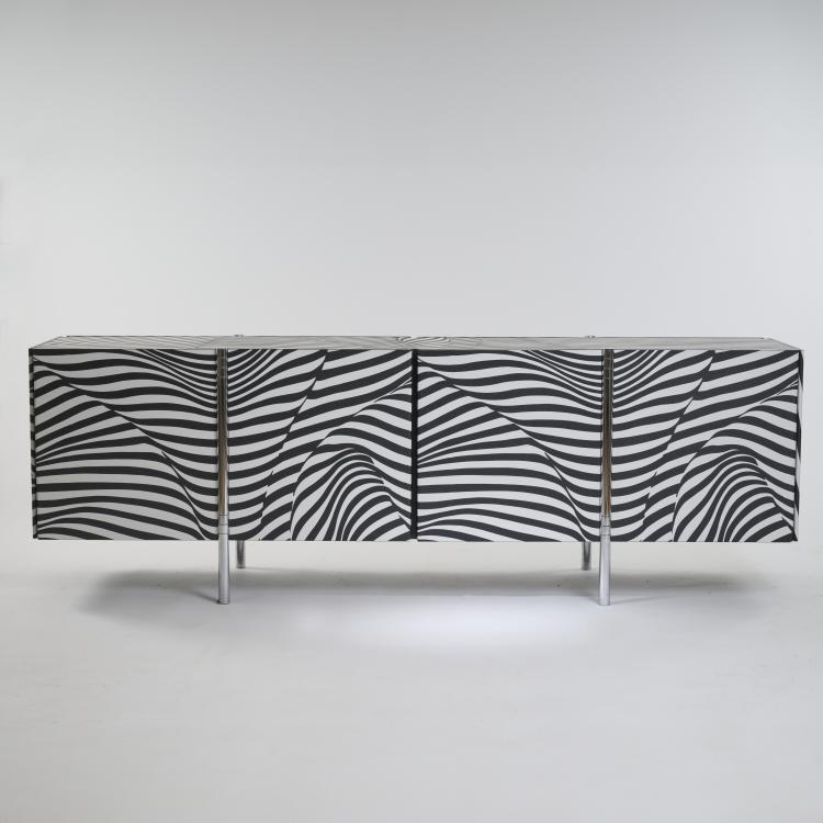 Bild 1 zu Objekt, Sideboard 'Amor Stripe - Wogg12 - Zebra', 1988, Trix Haussmann,Robert Haussmann, Wogg, Zumikon, Schweiz, 173B 537