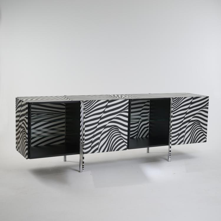 Bild 3 zu Objekt, Sideboard 'Amor Stripe - Wogg12 - Zebra', 1988, Trix Haussmann,Robert Haussmann, Wogg, Zumikon, Schweiz, 173B 537