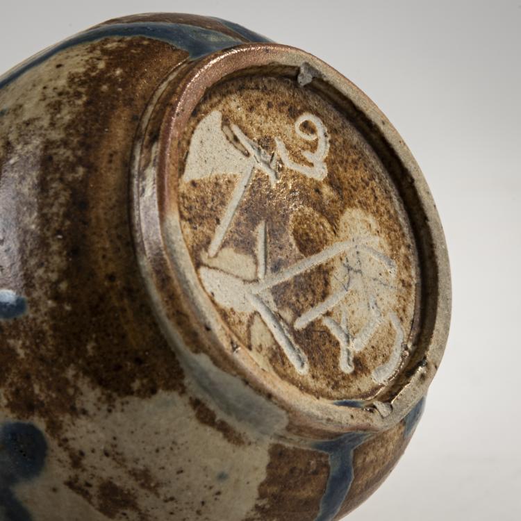 Bild 2 zu Objekt, Small vase, c. 1894, Jean Joseph Marie Carri&egrave;s, Carri&egrave;s, Jean, St.-Amand-en-Puisaye, 174A 379