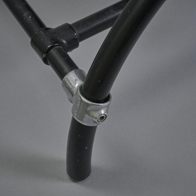 Bild 3 zu Objekt, Zwei Sessel 'Rover chair', 1981, Ron Arad, One Off, Studio Ron Arad, London, 173B 529