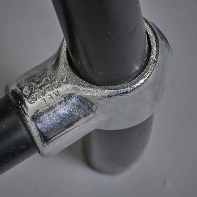 Bild 6 zu Objekt, Zwei Sessel 'Rover chair', 1981, Ron Arad, One Off, Studio Ron Arad, London, 173B 529