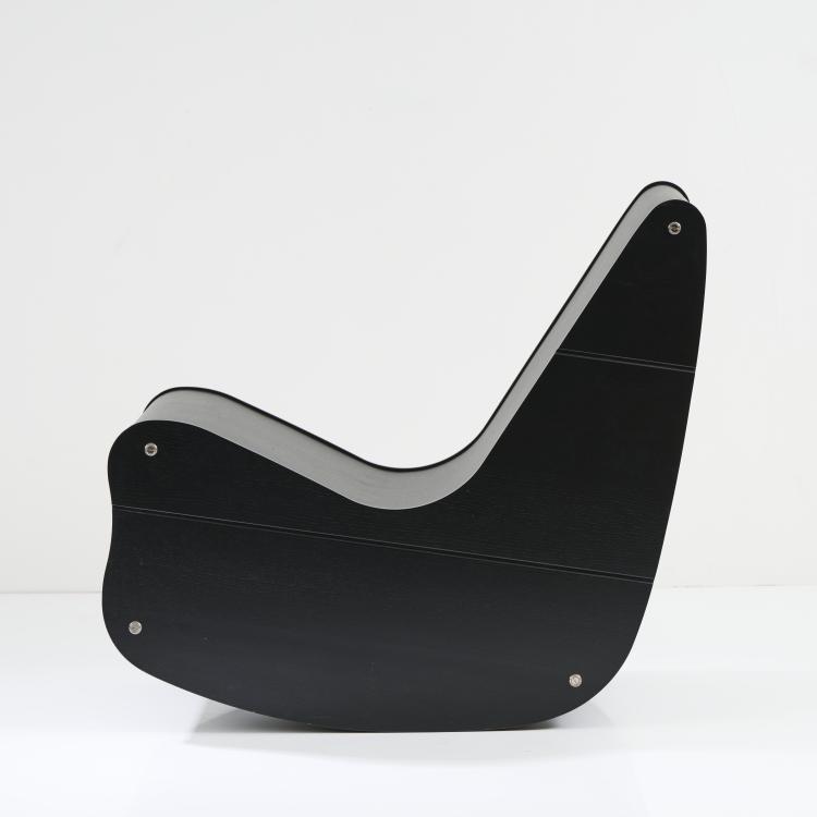 Bild 1 zu Objekt, 'Correalist Rocker' chair, 1942, Friedrich Kiesler, Wittmann M&ouml;belwerkst&auml;tte, Etsdorf, 173B 356