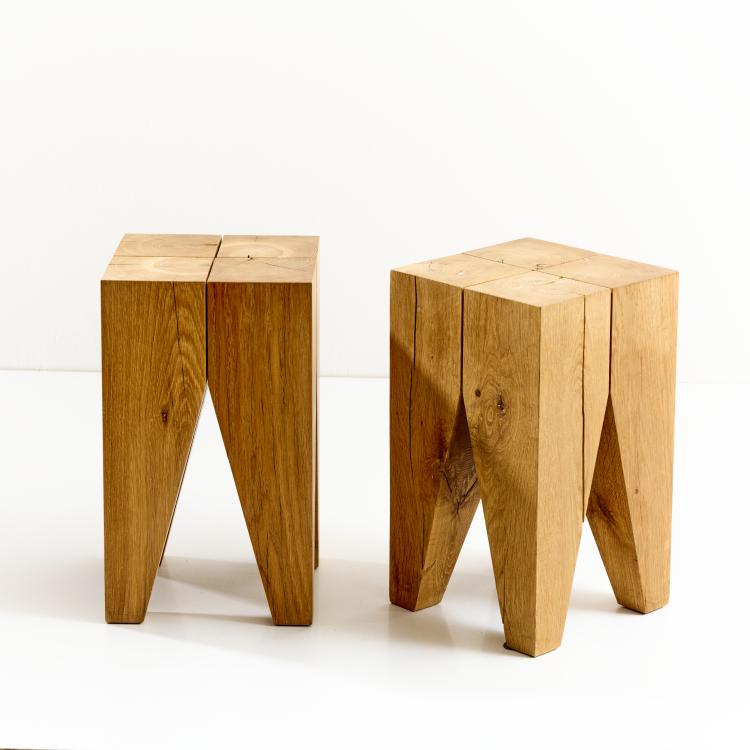 Bild 1 zu Objekt, Two 'ST 04 - Molar' stools / side tables, 1996, e15, Frankfurt a. M., 173B 552