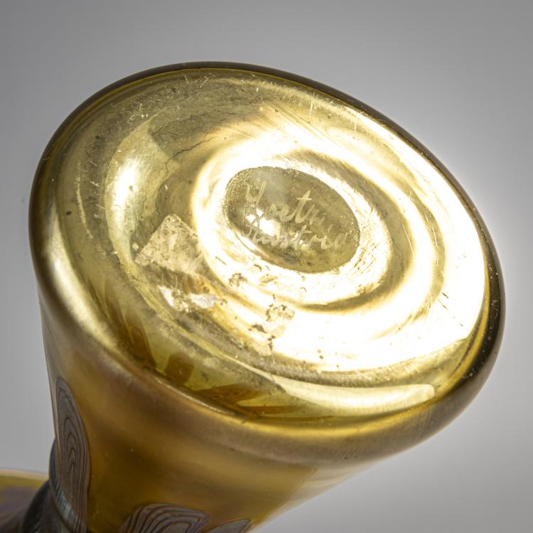 Bild 2 zu Objekt, 'Ph&auml;nomen'-Henkelvase, 1901, L&ouml;tz Wwe., Klosterm&uuml;hle, 174A 208