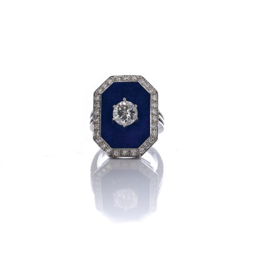 Historisierender Cocktailring mit Brillanten und Lapislazuli