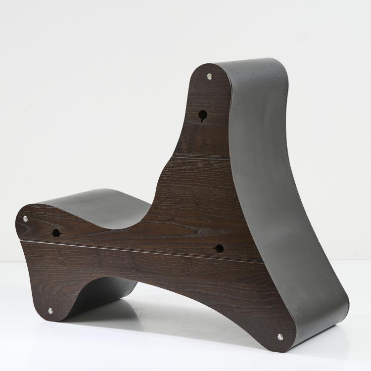 Bild 1 zu Objekt, 'Correalist Instrument' armchair, 1942, Friedrich Kiesler, Wittmann M&ouml;belwerkst&auml;tte, Etsdorf, 173B 357