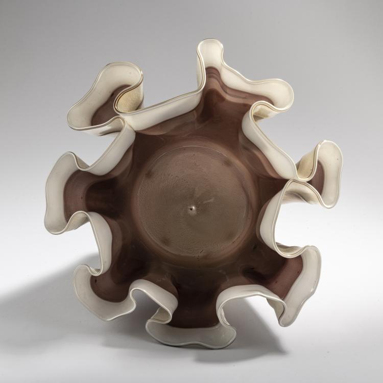 Bild 4 zu Objekt, Schale 'A cartoccio con orlatura', um 1936, Flavio Poli, Seguso Vetri d'Arte, Murano, 175C 464
