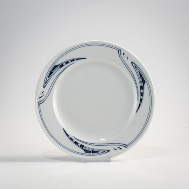 Hauptbild zu Objekt, Dinner plate 'Whiplash', 1903/04, Henry van de Velde, Meissen, KPM, 174A 361