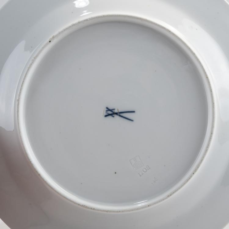 Bild 1 zu Objekt, Dinner plate 'Whiplash', 1903/04, Henry van de Velde, Meissen, KPM, 174A 361