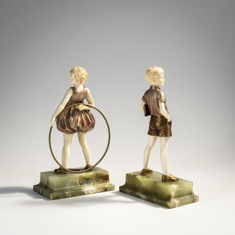 Bild 1 zu Objekt, Zwei Chryselephantin-Figuren 'Hoop Girl' und 'Sonny Boy', um 1930, Ferdinand Preiss, 174A 304