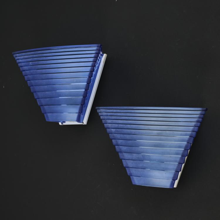 Hauptbild zu Objekt, Two 'Pergamo 30' sconces, 1989, Angelo Mangiarotti, Artemide, Mailand, 173A 272
