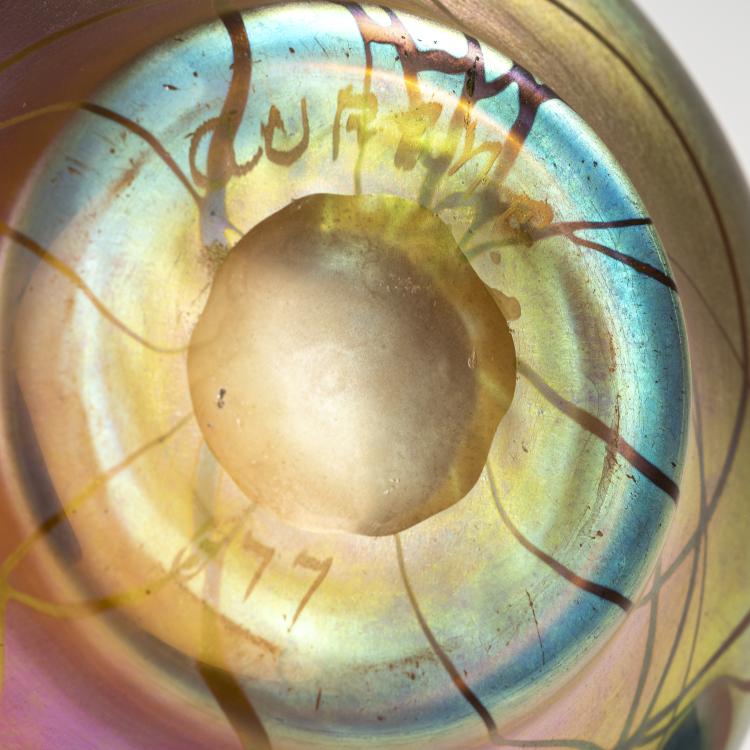 Bild 1 zu Objekt, Kleine 'Aurene'-Schale 'Millefiori', um 1910, Steuben Glass Works, Corning, 174A 253