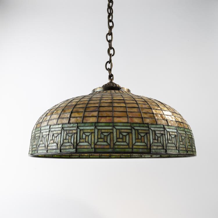 Hauptbild zu Objekt, H&auml;ngeleuchte 'Greek Key', 1902, Louis C. Tiffany, Tiffany Studios, New York, 174A 260