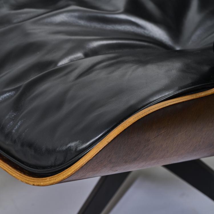 Bild 7 zu Objekt, Lounge chair '670' mit Ottoman '671', 1956, Charles Eames,Ray Eames, Vitra, Birsfelden, 174B 619