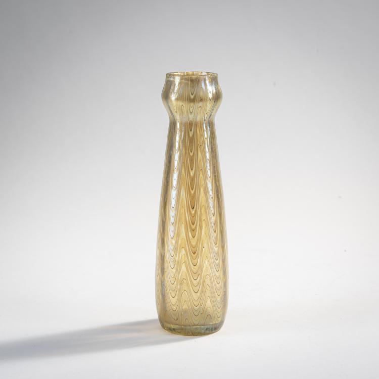 Hauptbild zu Objekt, Kleine 'Ph&auml;nomen'-Vase, 1899, L&ouml;tz Wwe., Klosterm&uuml;hle, 174A 206