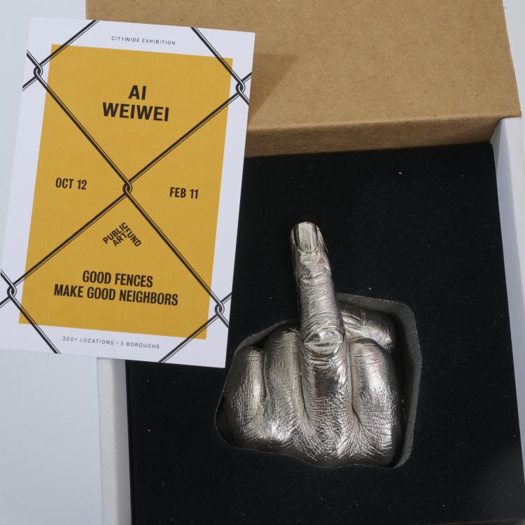Bild 5 zu Objekt, 'Artist's Hand', 2017, Ai Weiwei, Public Art Fund, USA (Ed.), 175D 777