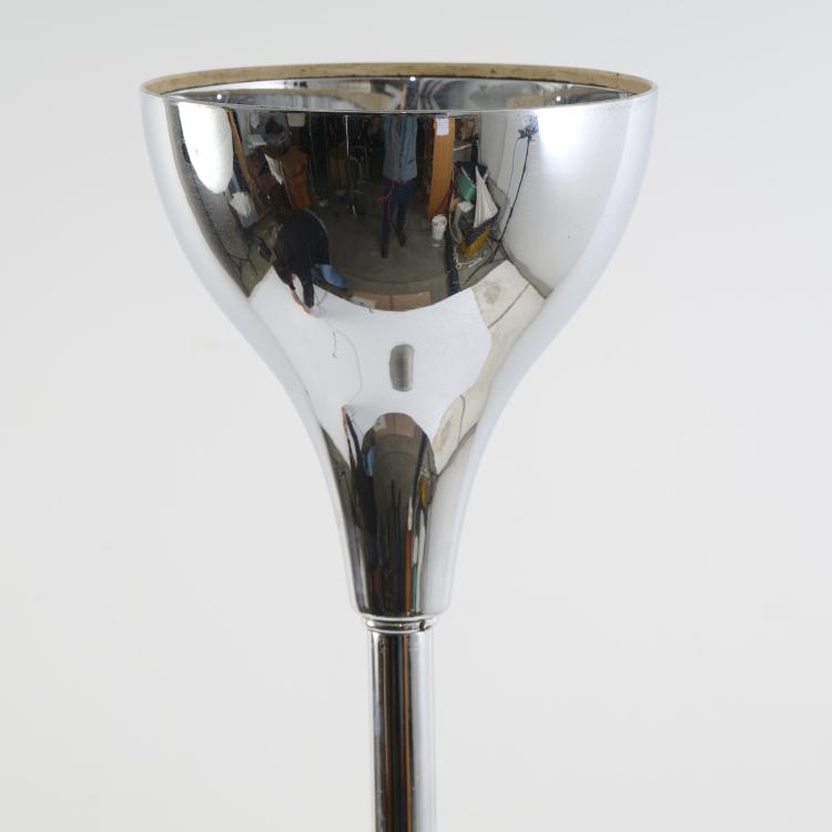 Bild 1 zu Objekt, Floor lamp, c. 1930, Robert Mallet-Stevens, Perf&eacute;cla, Paris (zug. / attr.), 174B 556