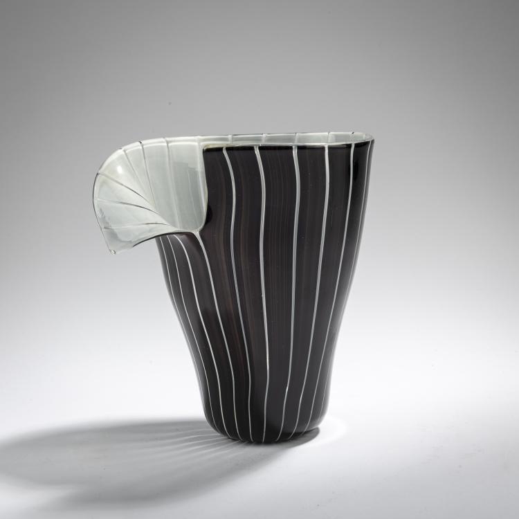 Bild 1 zu Objekt, 'Spacchi' vase, 1983, Toni Zuccheri, Barovier & Toso, Murano, 175C 528