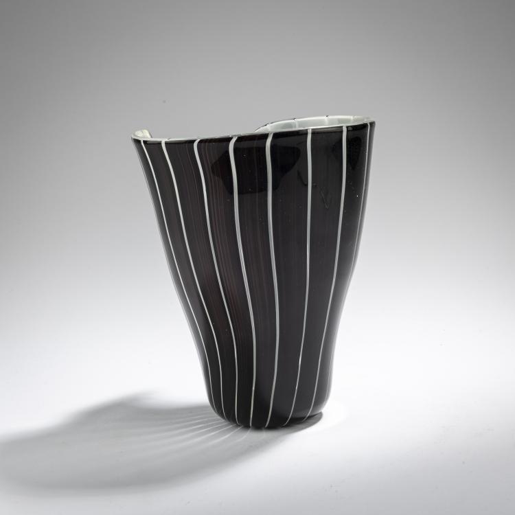 Bild 2 zu Objekt, 'Spacchi' vase, 1983, Toni Zuccheri, Barovier & Toso, Murano, 175C 528